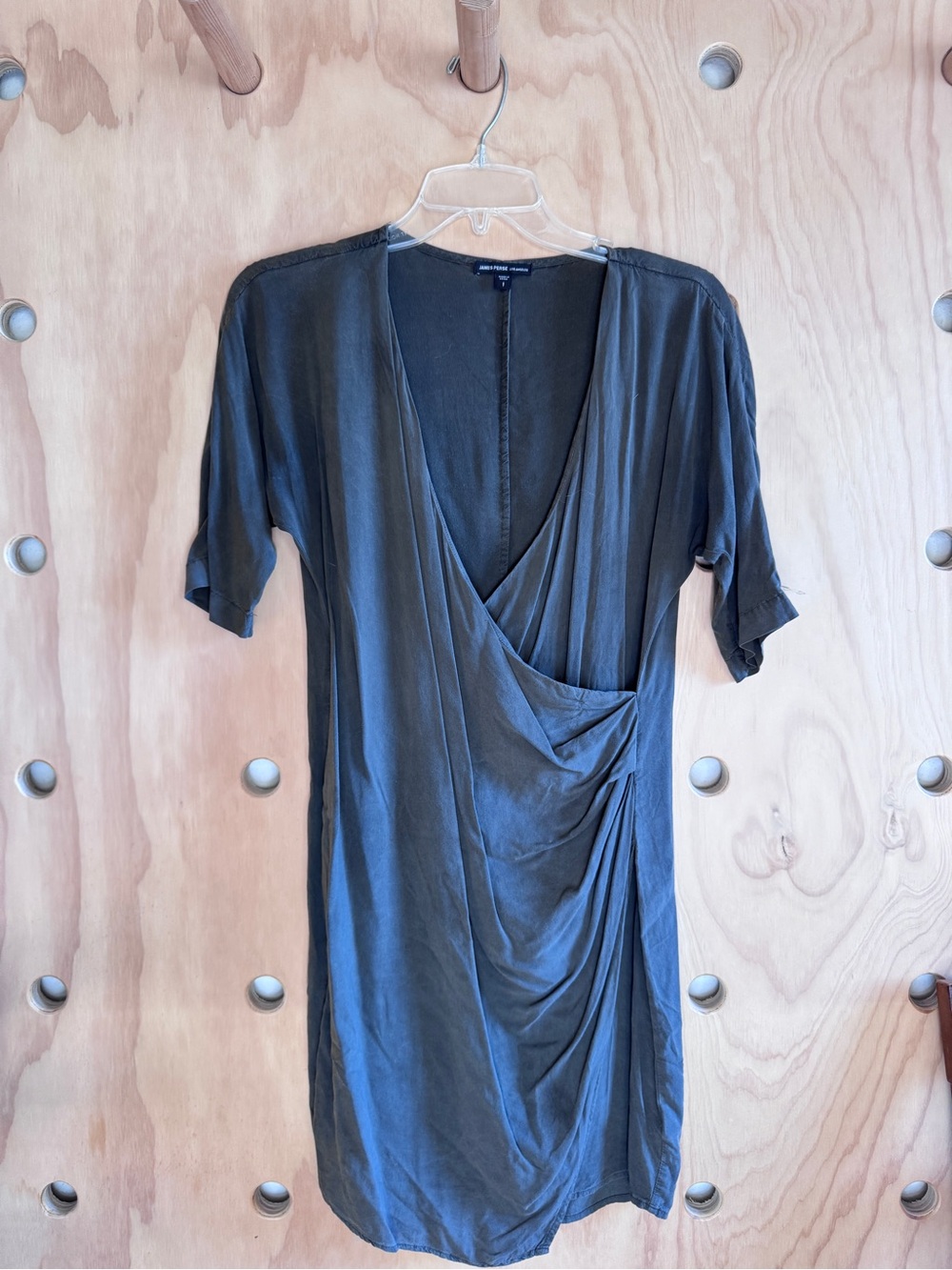 James Perse Olive Draped V-Neck Short Sleeve Dress